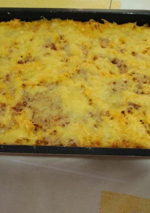 Una foto de Macarrones a la boloñesa al horno