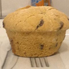 A picture of Rolo cookie cake.