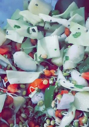 A picture of Sprouts bhel.