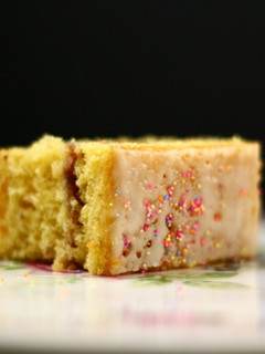 A picture of Easy Vanilla Cake.