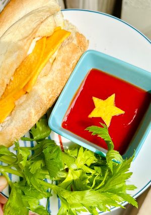 A picture of 🍳Egg Bánh Mì with Vietnamese Flag Design 🇻🇳.