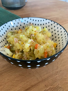 Una foto de Ensalada de patata de aprovechamiento total