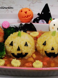 【親子食堂】Happy Halloween-萬聖節南瓜&可樂餅咖哩飯飯 的食譜成品照片
