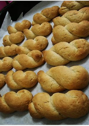 Φωτογραφία της συνταγής Εύκολα και αφράτα κουλουράκια με πορτοκάλι και κονιάκ
