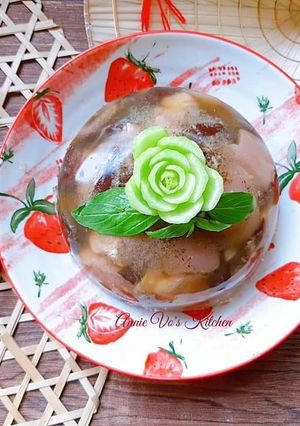 Hình của món Thịt đông.