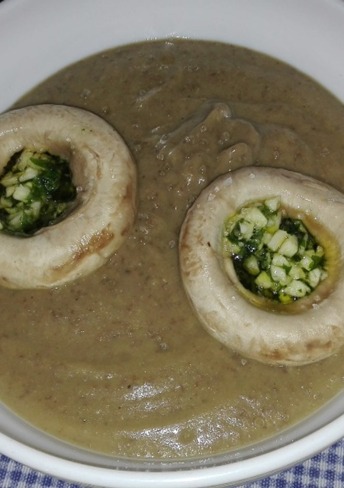 Una foto de Puré de lentejas con champiñones. Thermomix
