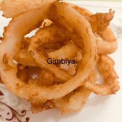 A picture of Crunchy onion rings.