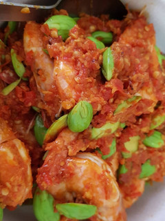 A picture of Sambal prawn with stinky bean.