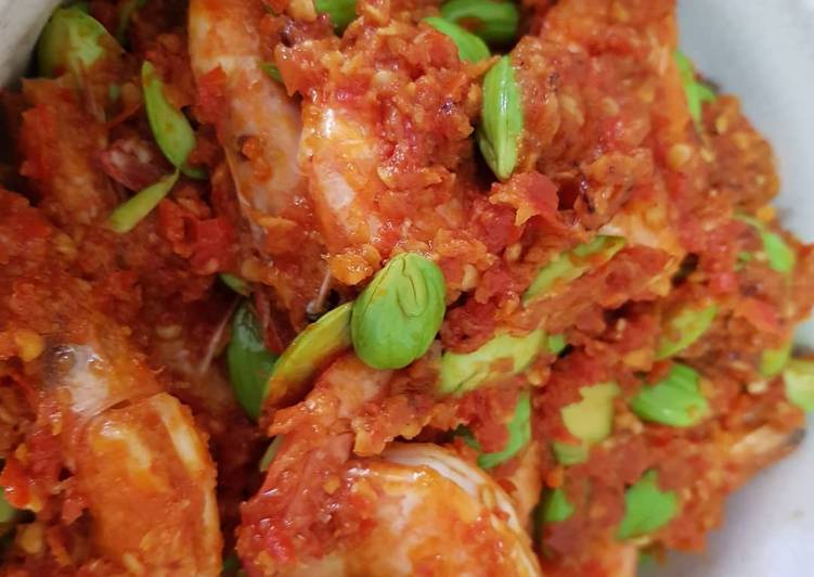 Step-by-Step Guide to Prepare Any-night-of-the-week Sambal prawn with stinky bean