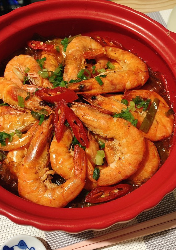 滿滿鮮蝦粉絲煲🦐 的食譜成品照片