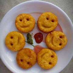 A picture of Potato smiley/mccain smiles recipe.