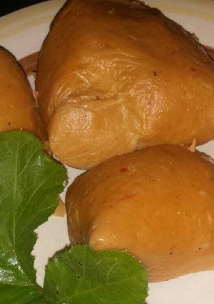 A picture of Yummy moi moi.