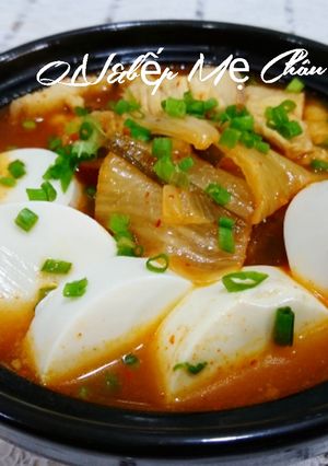 Hình của món Canh kim chi thịt ba chỉ.