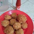 Bola bola tahu dan mie