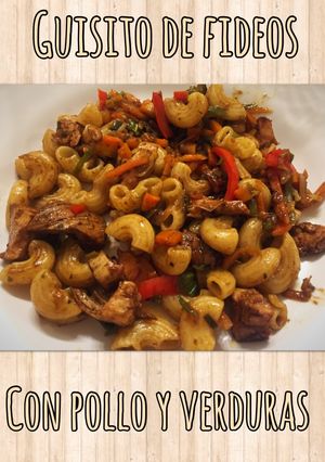 Una foto de Guisito de fideos con pollo y verduras agridulce