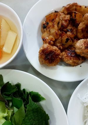 A picture of Bún Chả Hà Nội.