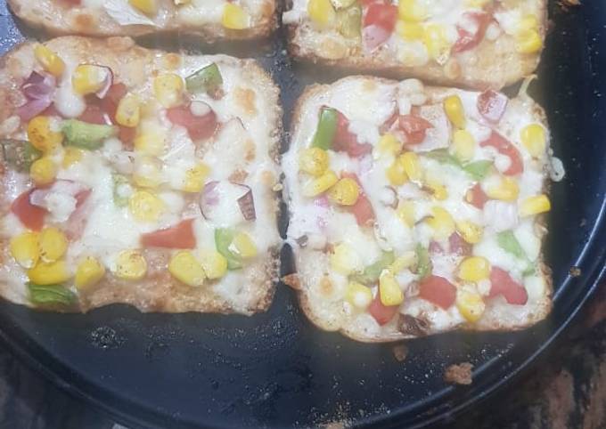 Steps to Prepare Quick Bread pizza-simple recipe for pizza lovers in lockdown