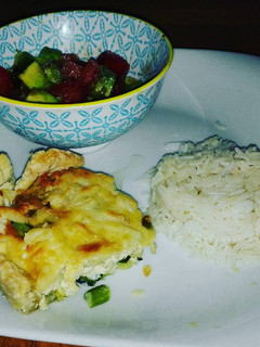 Una foto de Quiché de calabacín, trigueros y parmesano