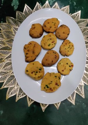 A picture of Karachi Biscuits with Bread Flour.