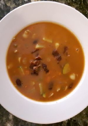 A picture of Creamy Minestrone Soup.