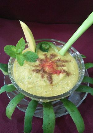 A picture of Mango chutney.