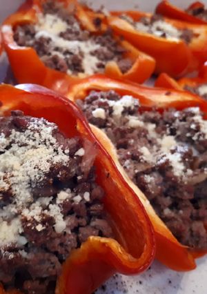 Una foto de Morrones rellenos