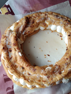 Una foto de Rosca de pasta choux