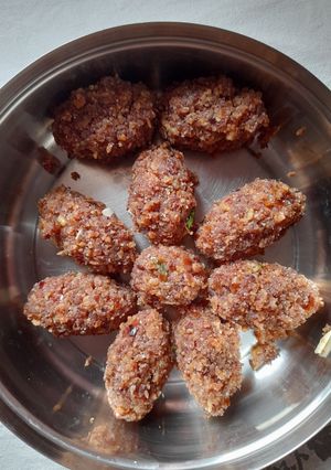 A picture of Dry Date Goli.