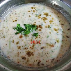 A picture of Cucumber Raita.