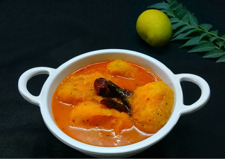 Ripe mango curry