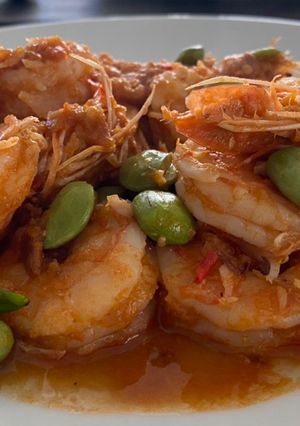A picture of Stir-fried Stink Bean and Prawn.