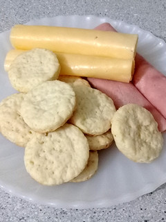 Una foto de 🍪😋☕ Galletas Saladas | Crackers ✅