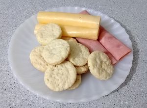 Una foto de 🍪😋☕ Galletas Saladas | Crackers ✅