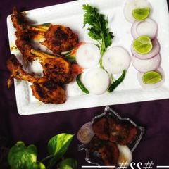 A picture of Tandoori chicken (without oven).