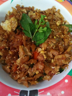 கொத்து சப்பாத்தி (Leftover kothu Chappathi recipe in tamil) செய்முறை முக்கிய புகைப்படம்