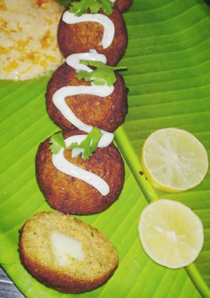 A picture of Cheesy chickpeas falafel.