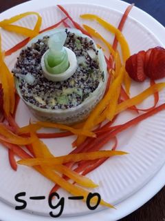 Una foto de Entrada de Quinoa y palta