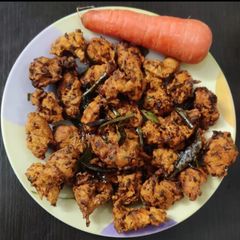 A picture of Carrot pakoda.