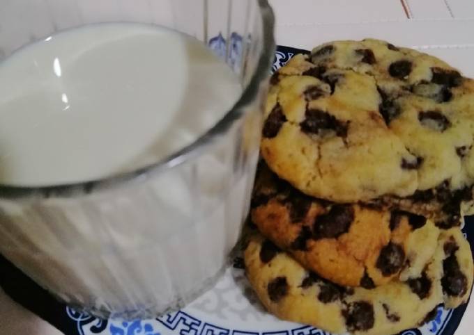 My go-to Chocolate Chip Cookies