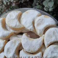 A picture of Kue putri salju ekonomis.