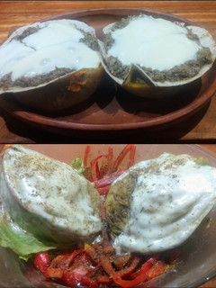 Una foto de Coreano relleno "gratinado" con lechuga repollada "gratinada"