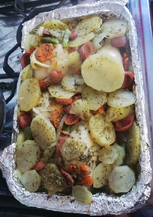 Una foto de Pollo al horno con papas