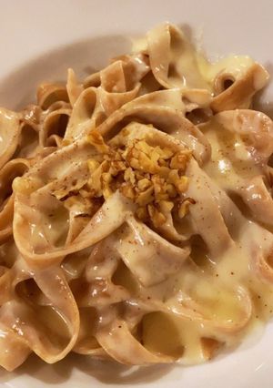 Foto di Tagliatelle al sugo di noci