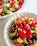 105.🥗"Pipirrana" (vegana o no) con hierbabuena y salmón🍅🥒🌿🐟