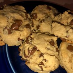 A picture of Thick && chunky chewy chocolate chip cookies 🍪.
