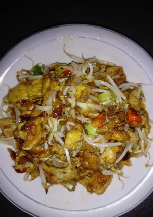 Foto resep Dadar Telur Cah Tauge