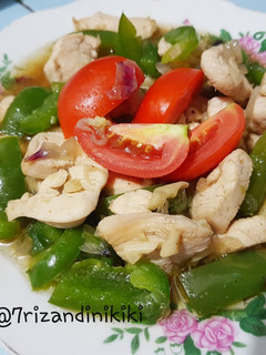 Foto resep Tumis ayam paprika