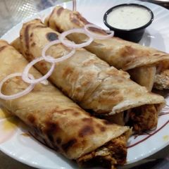 A picture of Chicken paratha roll.