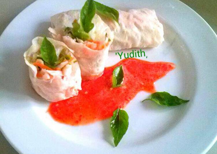 Resep masakan Lumpia Mentah | Resep Membuat Lumpia Mentah Yang Enak dan Simpel