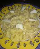 Tortellinis con nata, champiñones y queso fresco de cabra